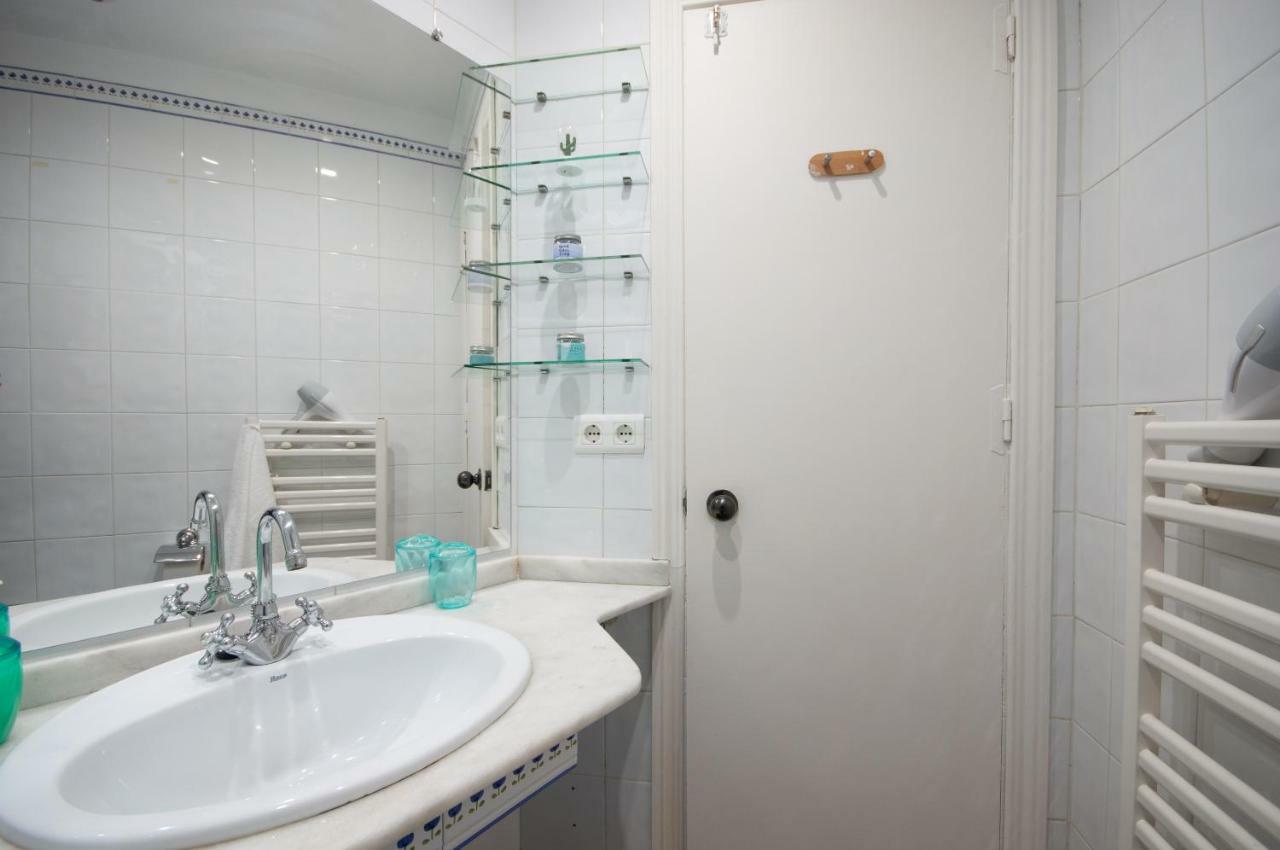 Acogedor Apartamento Lavapies Madri Exterior foto